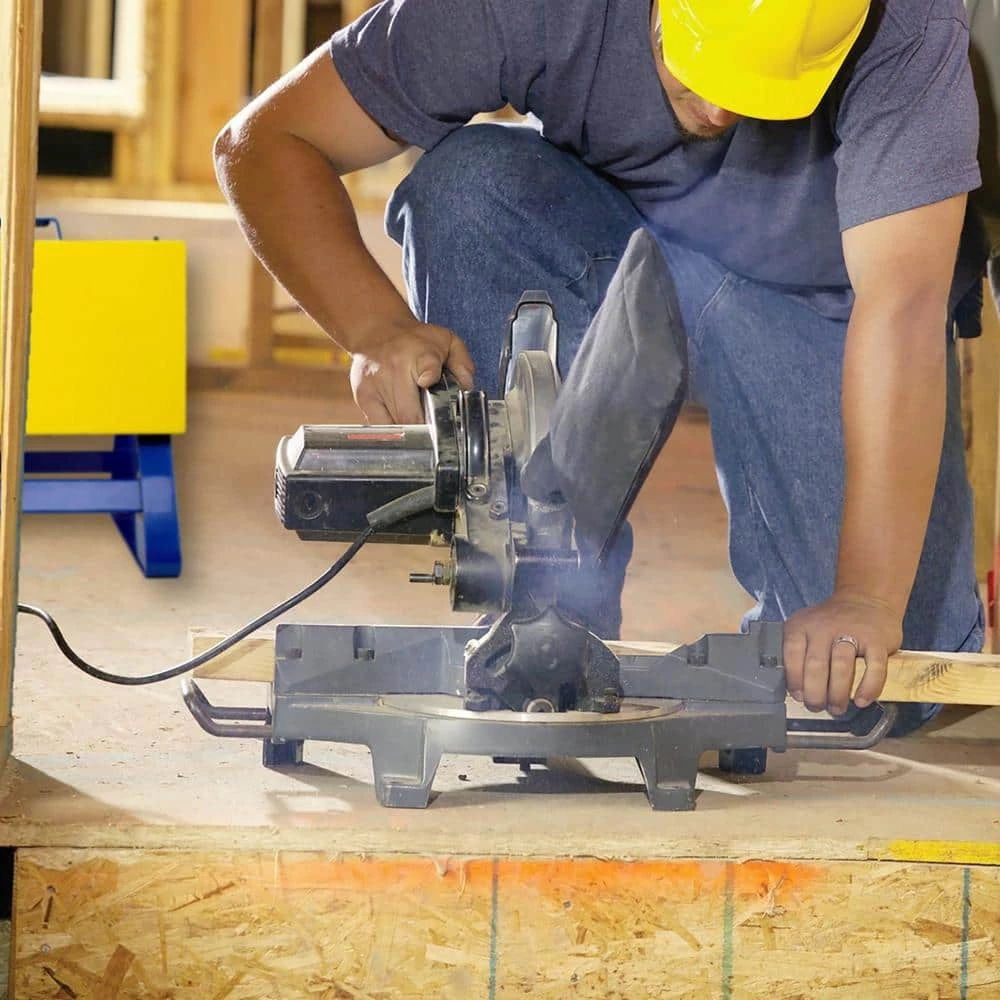 Wiremold 30Amp 125-Vol/250-Volt Rugged Temporary Power Distribution Unit with 12 GFCI Outlets by Legrand 3 Wiremold 30Amp 125-Vol/250-Volt Rugged Temporary Power Distribution Unit with 12 GFCI Outlets by Legrand - Image 3