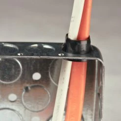 THE INSIDER 1/2 in. NMSC Connector, 100-Pack by RACO -Legrand Sales raco conduit fittings 4714 j100 c3 1000