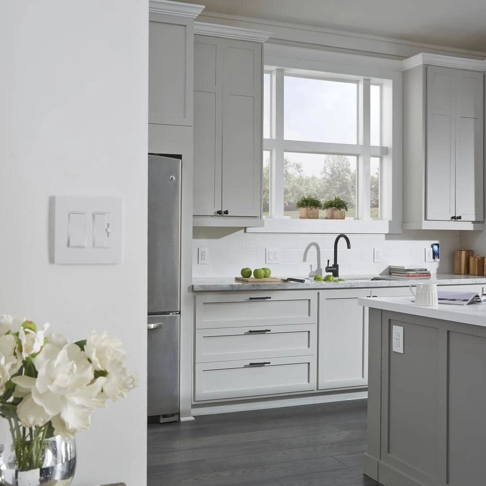 Radiant 450-Watt Single Pole/3-Way LED/CFL/Incandescent Dimmer, White/Light Almond/Ivory by Legrand 8 Radiant 450-Watt Single Pole/3-Way LED/CFL/Incandescent Dimmer, White/Light Almond/Ivory by Legrand - Image 6